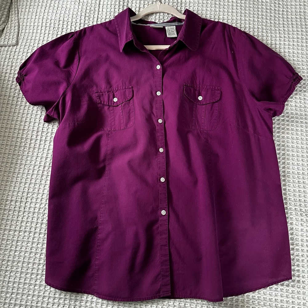 L.L. Bean women short sleeve button down shirt Size 1X purple